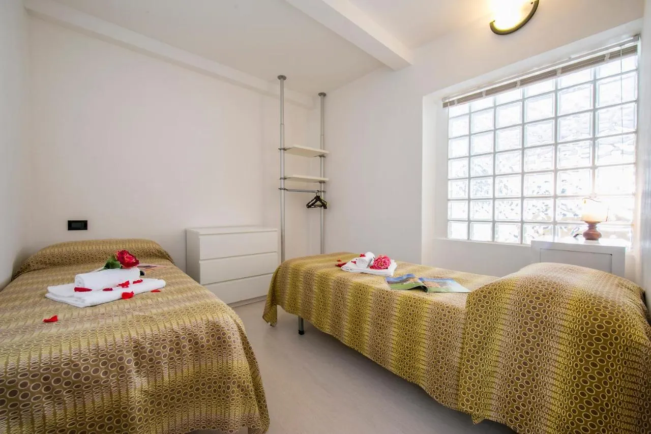 Menaggio Tosca Apartments